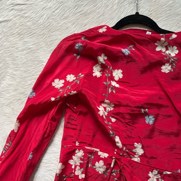 Red Floral Blouse - Picture 2 of 3
